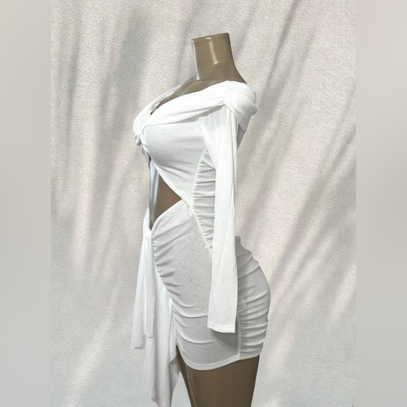 White Ruched Cut-Out Mini Dress 🤍 Off-Shoulder Bodycon - Picture 5 of 5